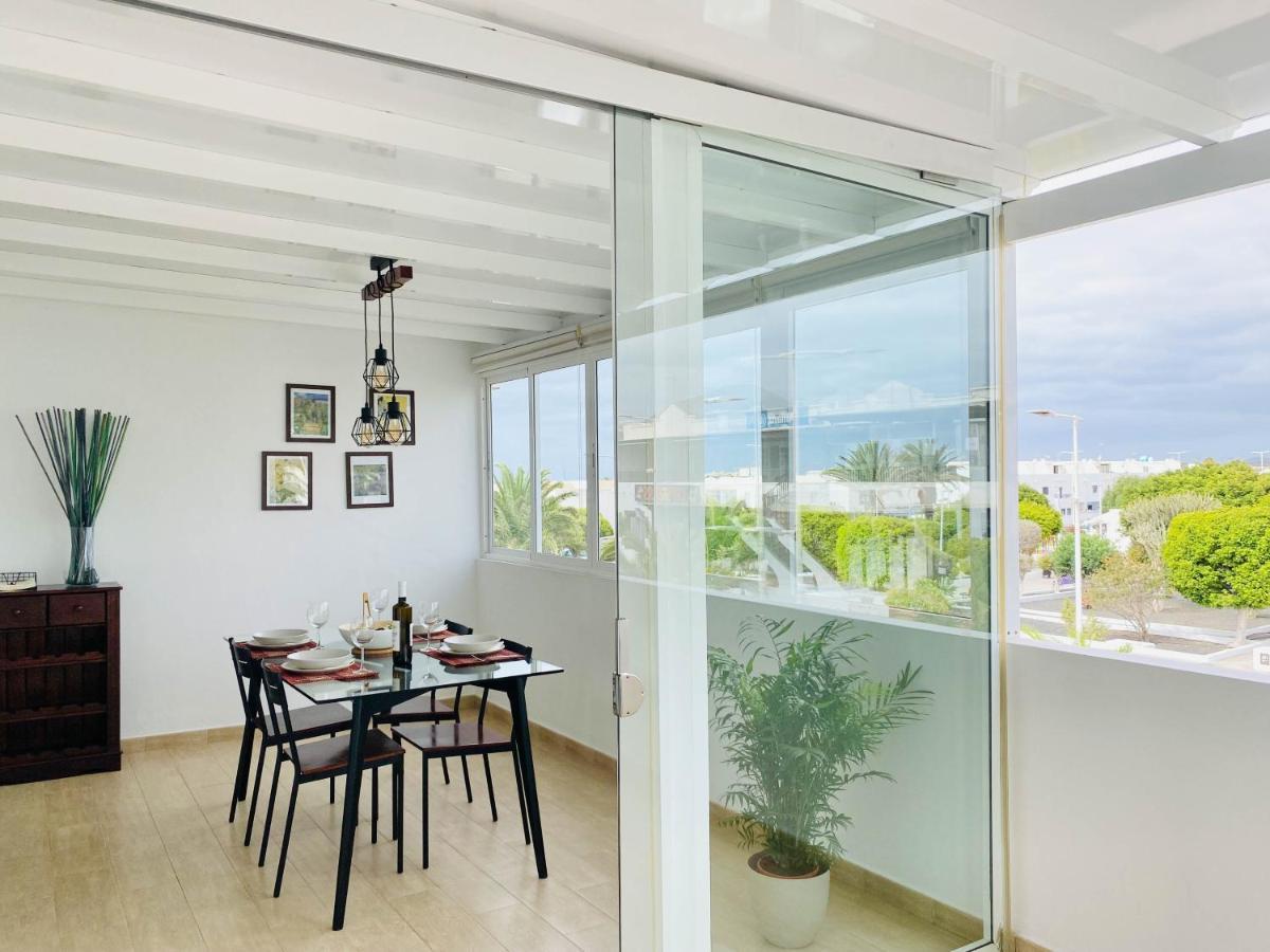 Casa Del Mayor Playa Honda  Extérieur photo