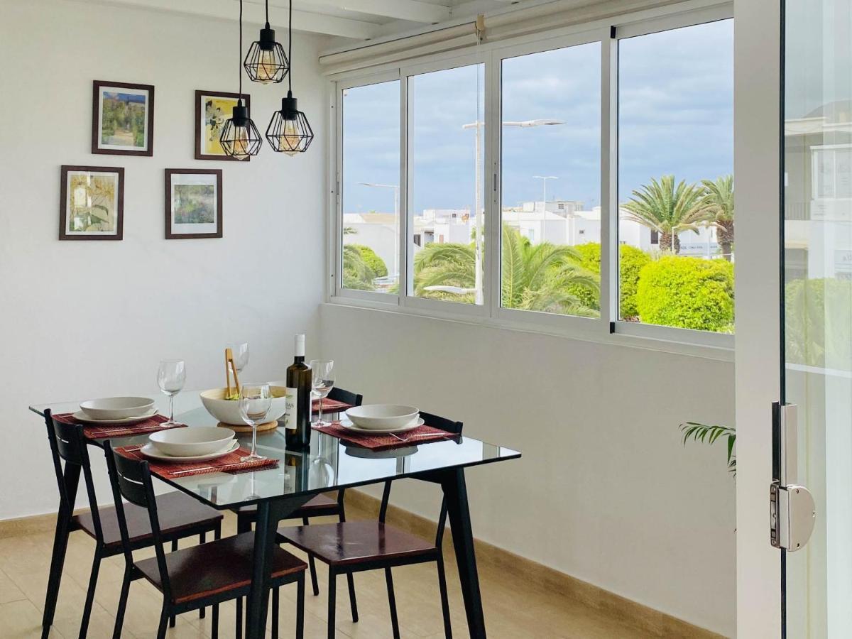 Casa Del Mayor Playa Honda  Extérieur photo